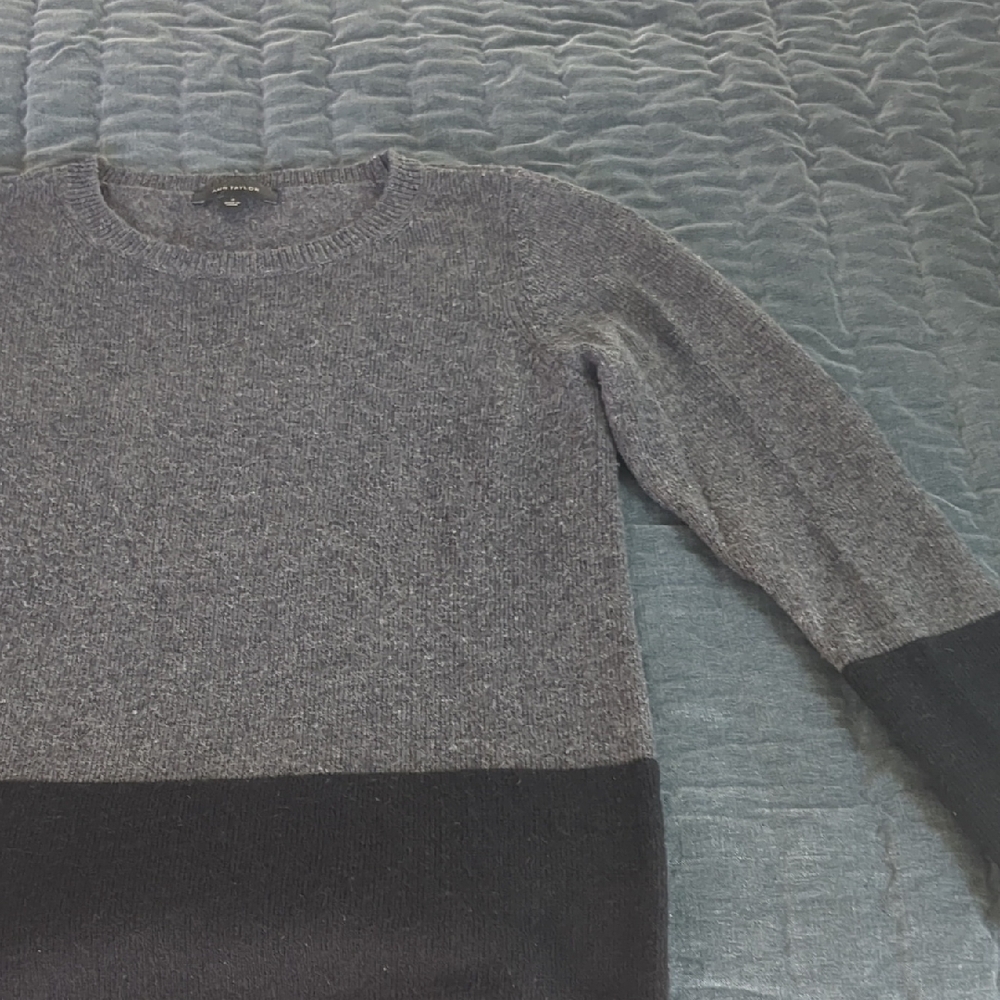Ann Taylor Charcoal and Black Crewneck Sweater